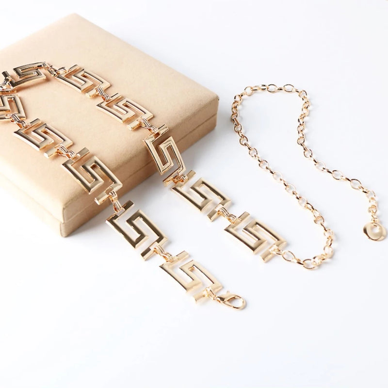 Cinto Feminino de Corrente em Metal Importado nas Cores Dourado e Prata