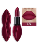 Batom Fosco Elegante – Efeito Glow e à Prova d’Água