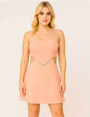 Macaquinho Feminino Bella em Alfaiataria com Amarração nas Costas Elegante para Verão