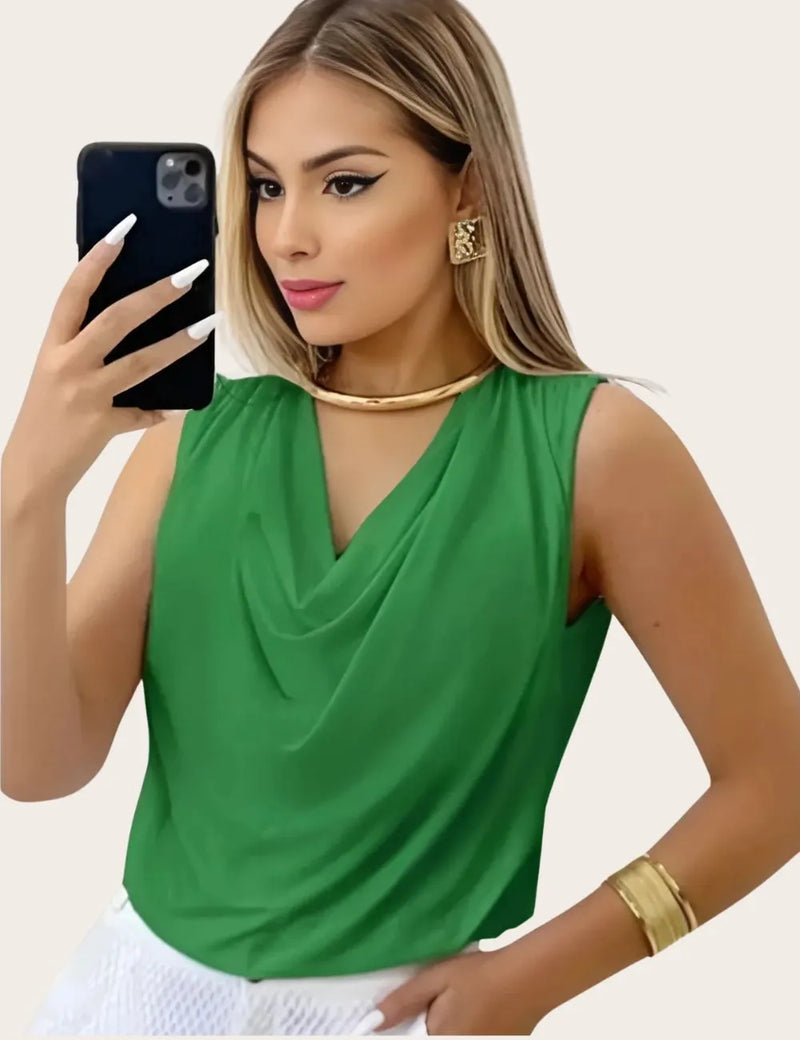 Regata Feminina de Suplex Gola Redonda Básica para o Verão