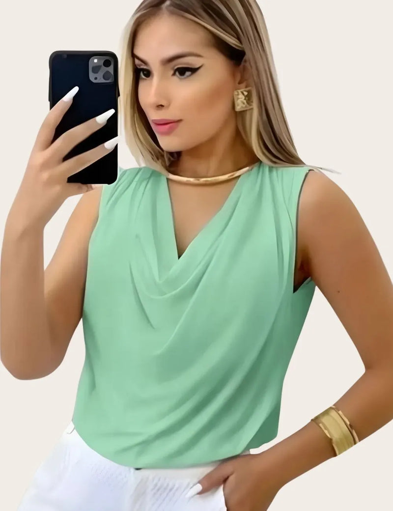 Regata Feminina de Suplex Gola Redonda Básica para o Verão