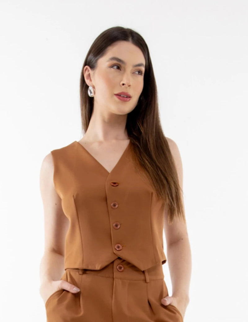 Coletinho Feminino Elegante em Alfaiataria