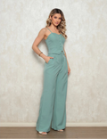 Conjunto Feminino Elegante em Alfaiataria com Regata de Alça nas Costas e Calça Social Longa