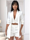 Conjunto Feminino de Alfaiataria com Blazer, Colete Duplo e Shorts Curto Sofisticado