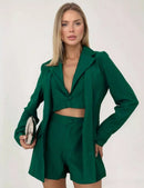 Conjunto Feminino de Alfaiataria com Blazer, Colete Duplo e Shorts Curto Sofisticado