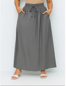 Saia Longa em Tecido Leve com Fenda Lateral e Forro