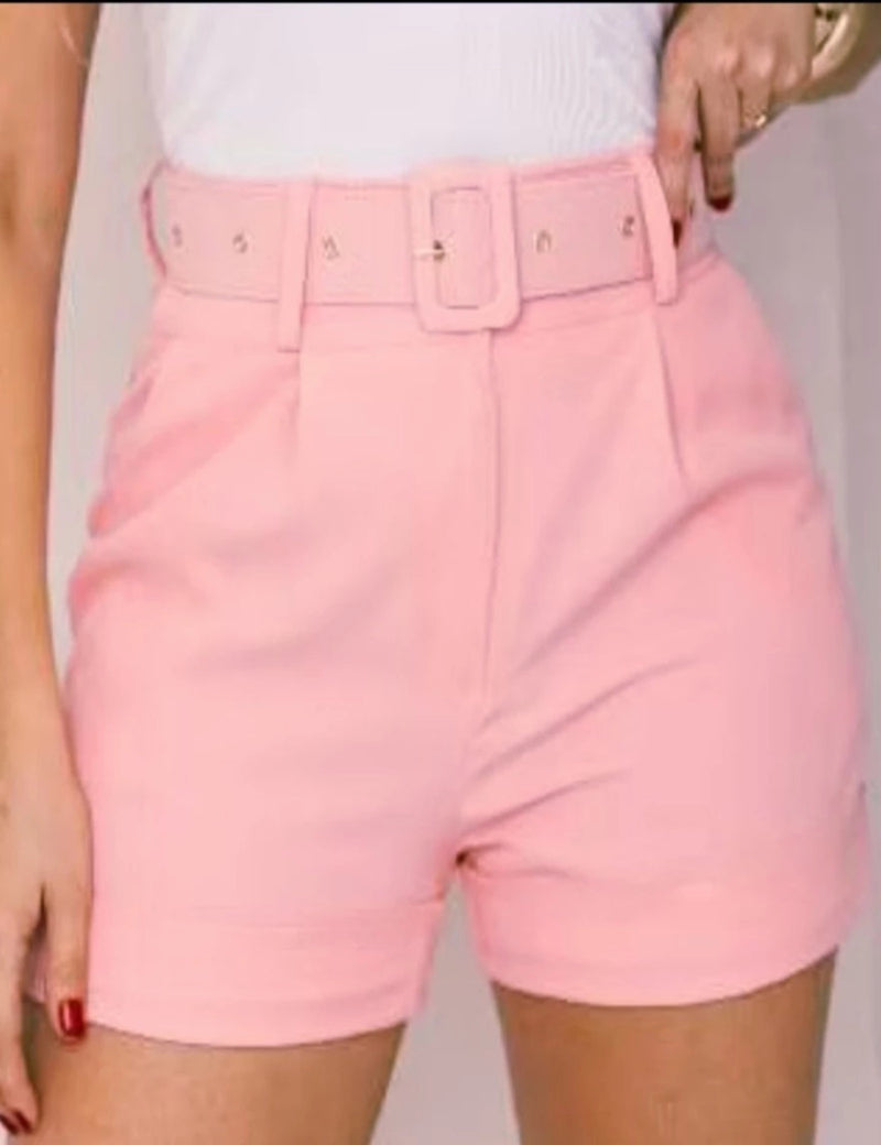 Short Estilo Alfaiataria com Cinto