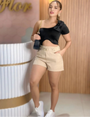 Short Social Alfaiataria Feminino com Cinto e Fivela Dourada
