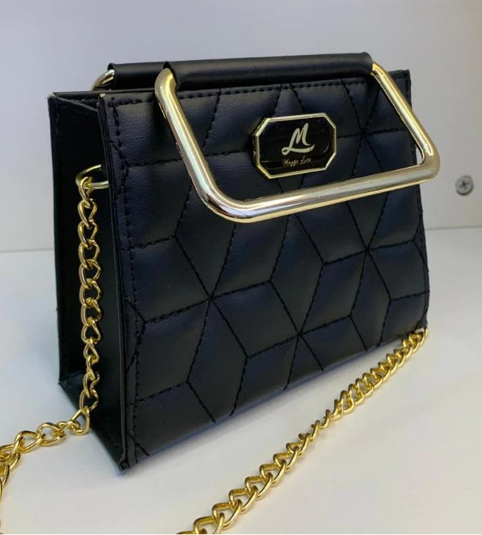 Bolsa Feminina Pequena Tiracolo Paris Elegante para Festas, Casamentos e Baladas com Alça de Corrente